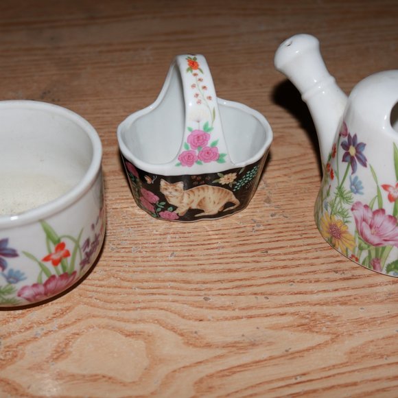 Porcelain Planter Set - Picture 3 of 7